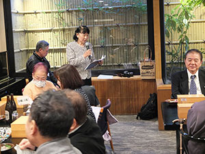 四七会同窓会写真